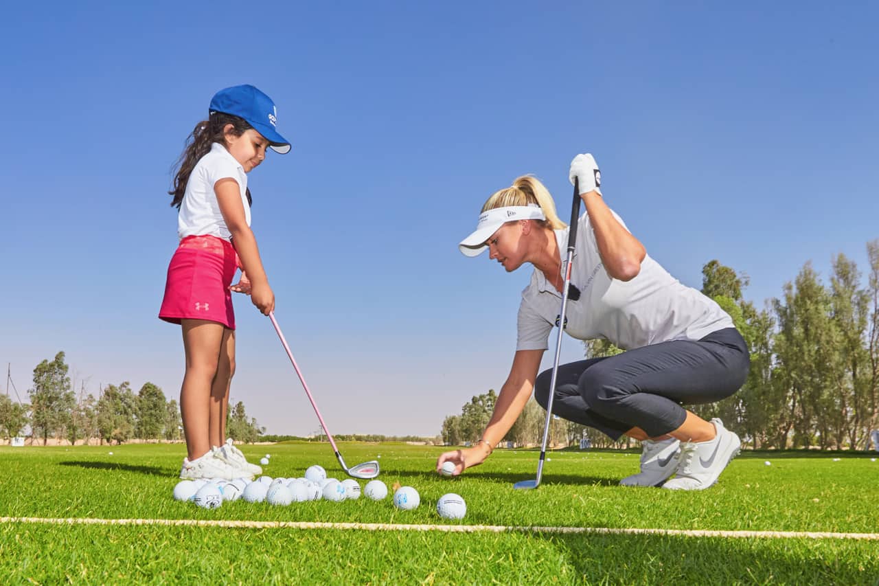 Vision 2030 Golf Saudi will Frauen auf dem Golfplatz