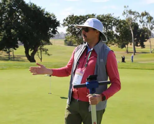 Dr. Matteo Serena auf einem Golfgrün