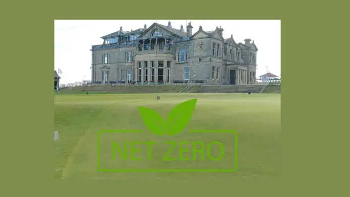 Das Clubhaus des R&A und Grün 18 des Old Course