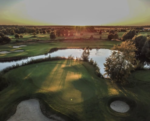 Multifunctional golf courses